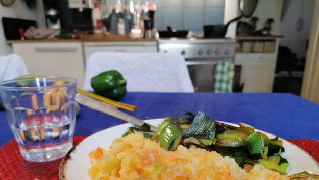 heimbürokantine küche